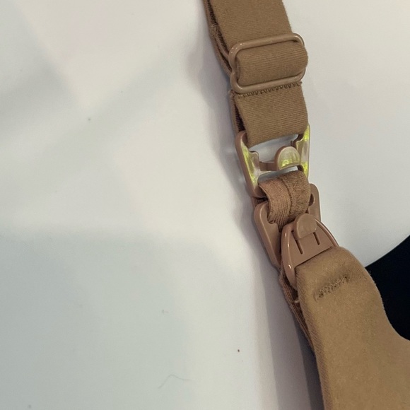 KINDRED BRAVELY Minimalist Hands-Free Pumping & Nursing Bra - Picture 8 of 12